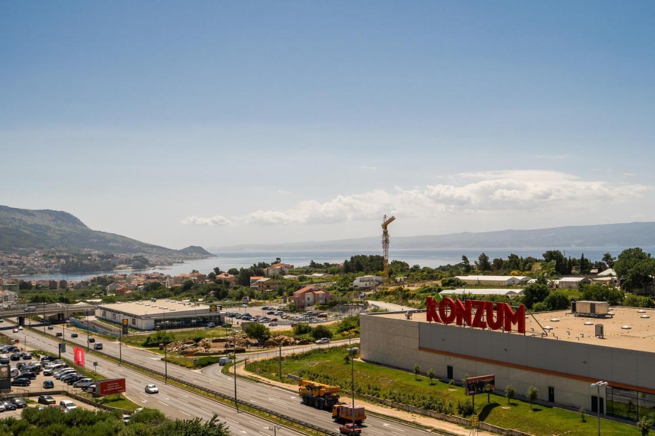 Modern Apartments Sirobuja Split Bagian luar foto
