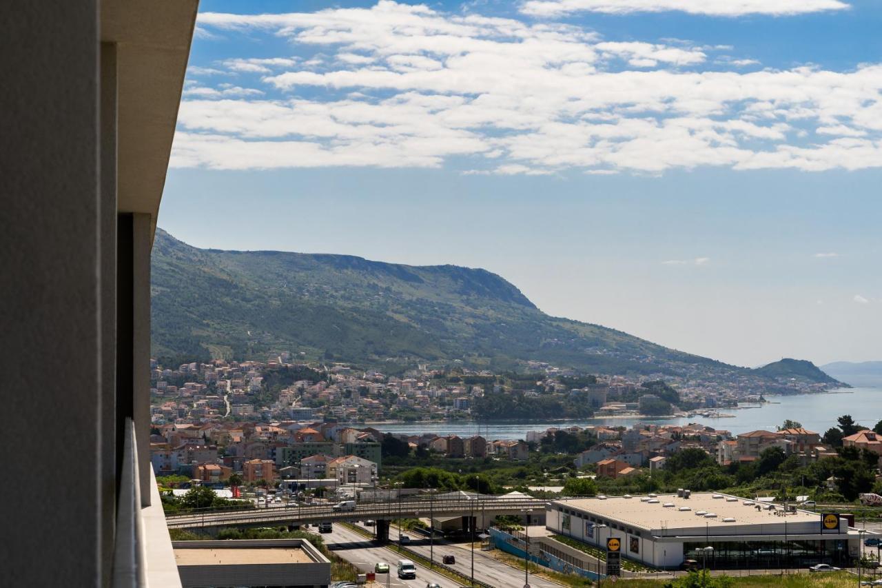 Modern Apartments Sirobuja Split Bagian luar foto