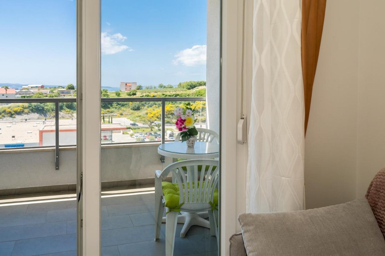 Modern Apartments Sirobuja Split Bagian luar foto